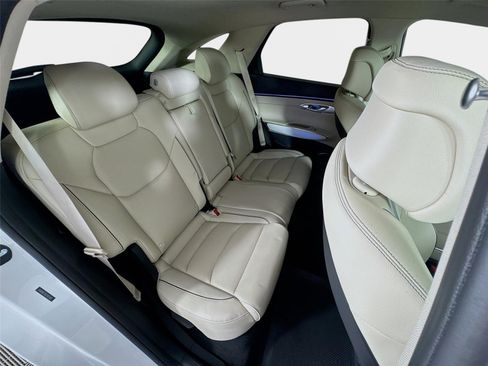 New 2026 Genesis GV70 2.5T Advanced AWD/4WD image 29