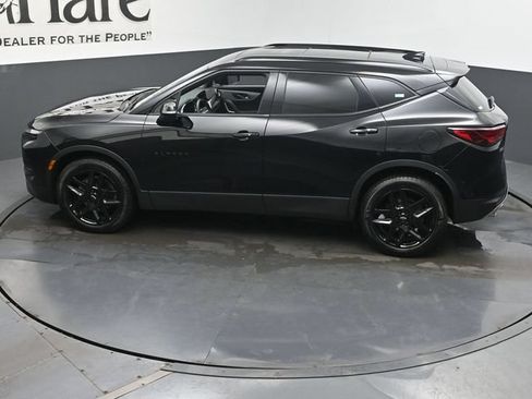 Used 2025 Chevrolet Blazer LT w/ Sound & Technology Package FWD image 45