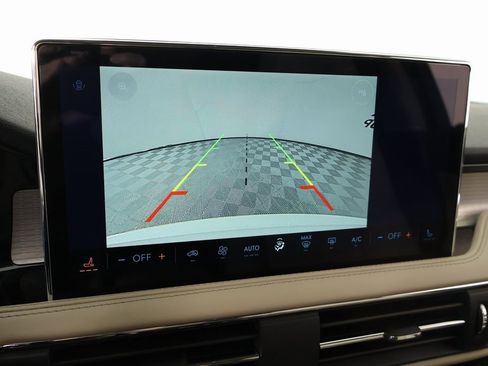 New 2026 Lincoln Corsair Premiere image 6