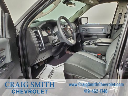 Used 2024 RAM 1500 Classic SLT image 30