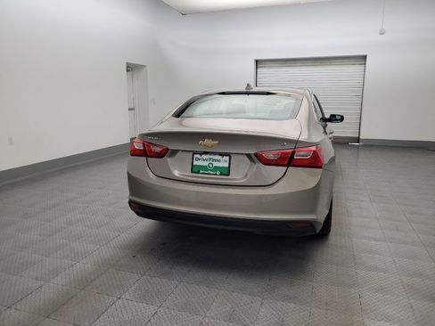 Used 2023 Chevrolet Malibu LT FWD image 7