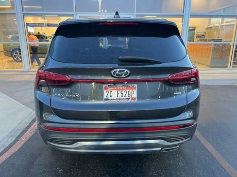 Used 2022 Hyundai Santa Fe SE AWD/4WD image 4