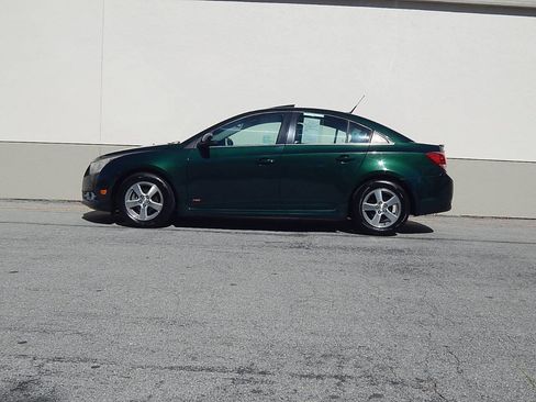 Used 2014 Chevrolet Cruze LT w/ All-Star Edition image 6