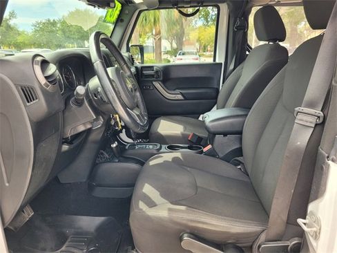 Certified 2018 Jeep Wrangler Sport image 13