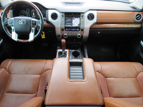 Used 2018 Toyota Tundra 1794 Edition image 35