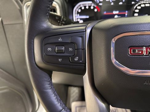Used 2022 GMC Sierra 3500 SLE w/ SLE Convenience Package image 21