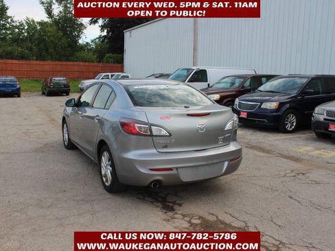 Used 2012 MAZDA MAZDA3 i Touring FWD image 6