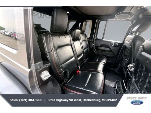 Used 2018 Jeep Wrangler Unlimited Rubicon AWD/4WD image 20