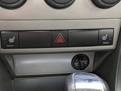 Used 2010 Dodge Avenger Express image 14