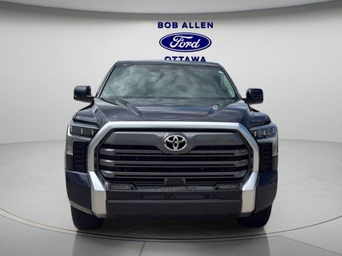Used 2024 Toyota Tundra Limited AWD/4WD image 15