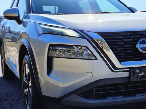 Certified 2023 Nissan Rogue SV w/ SV Premium B Package image 9