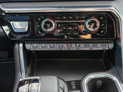 Used 2025 GMC Sierra 1500 Denali w/ Denali Reserve Package image 28