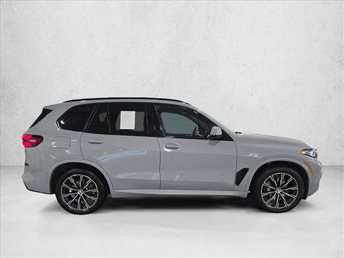 Used 2026 BMW X5 xDrive40i AWD/4WD image 4