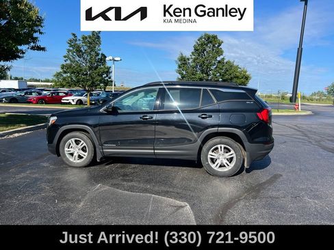 Used 2019 GMC Terrain SLE w/ Driver Convenience Package AWD/4WD image 8