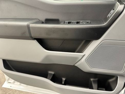 New 2026 Ford F250 XL w/ XL Chrome Package image 34