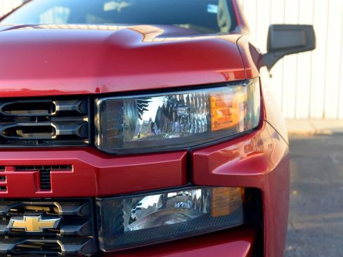 Used 2022 Chevrolet Silverado 1500 Custom w/ LPO, Dark Essentials Package image 11