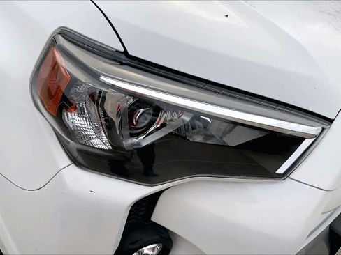 Used 2021 Toyota 4Runner TRD Off-Road Premium image 27