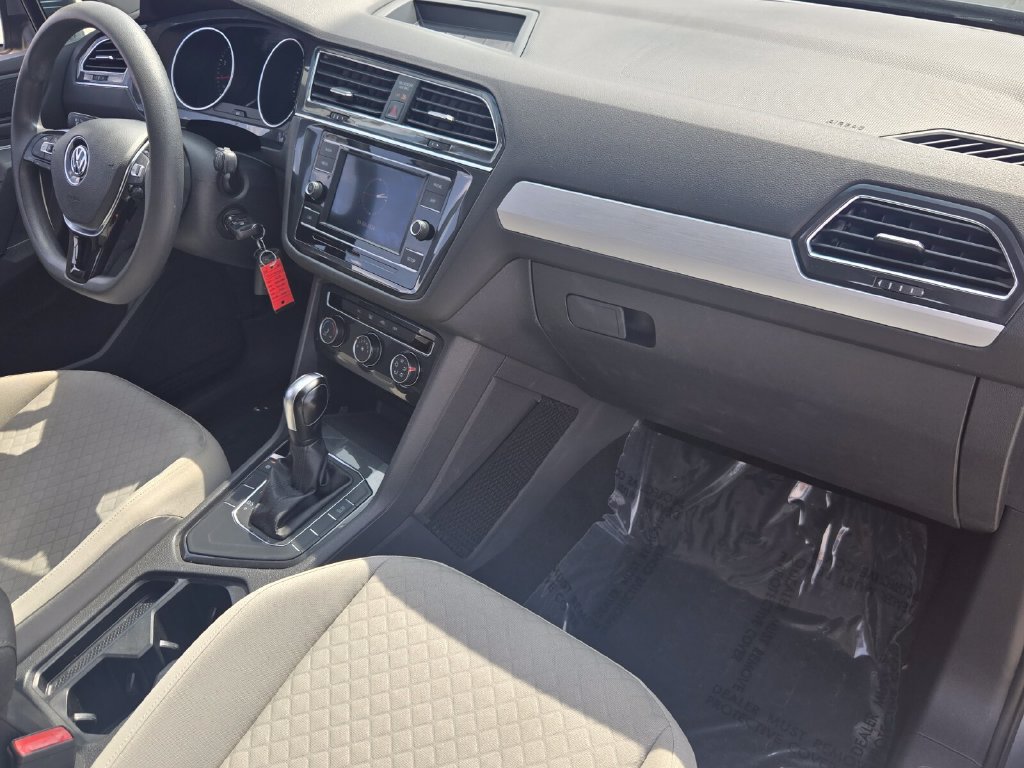 Used 2019 Volkswagen Tiguan S w/ Driver Assistance Package FWD image 18