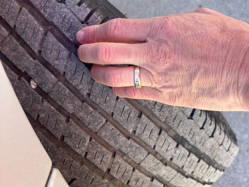 Used 2011 Ford Escape XLT image 19