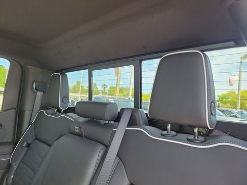 New 2026 GMC Sierra 1500 AT4X image 11