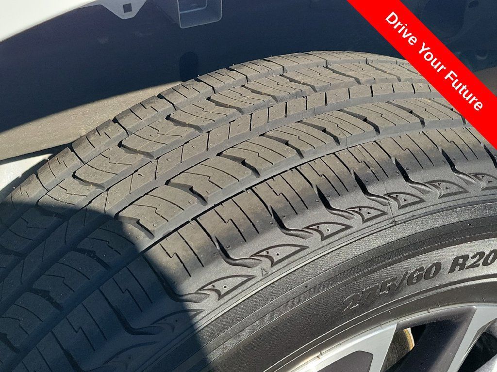 Used 2022 Chevrolet Silverado 1500 LT w/ All Star Edition Plus RWD image 29
