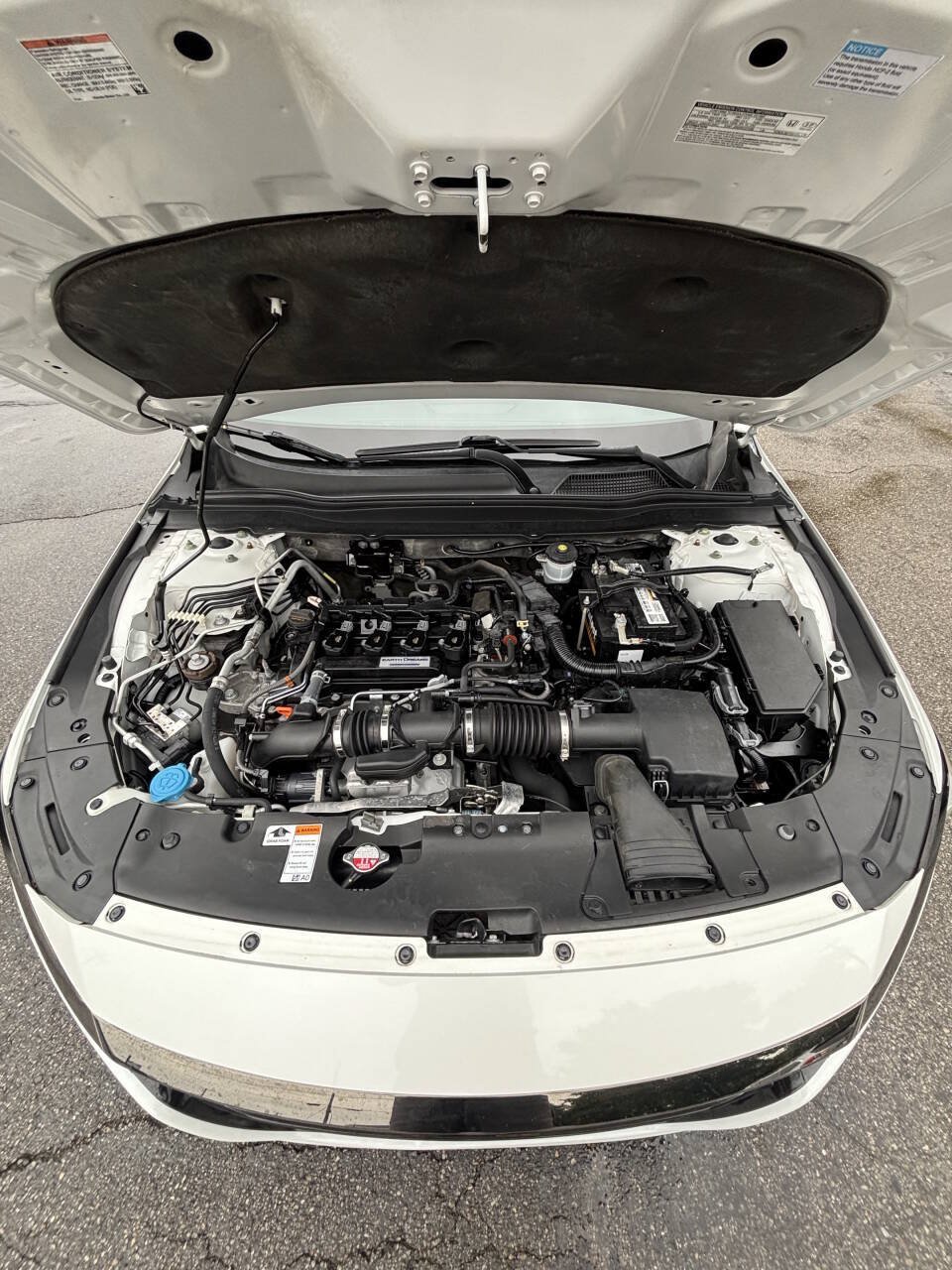 Used 2018 Honda Accord Sport image 27
