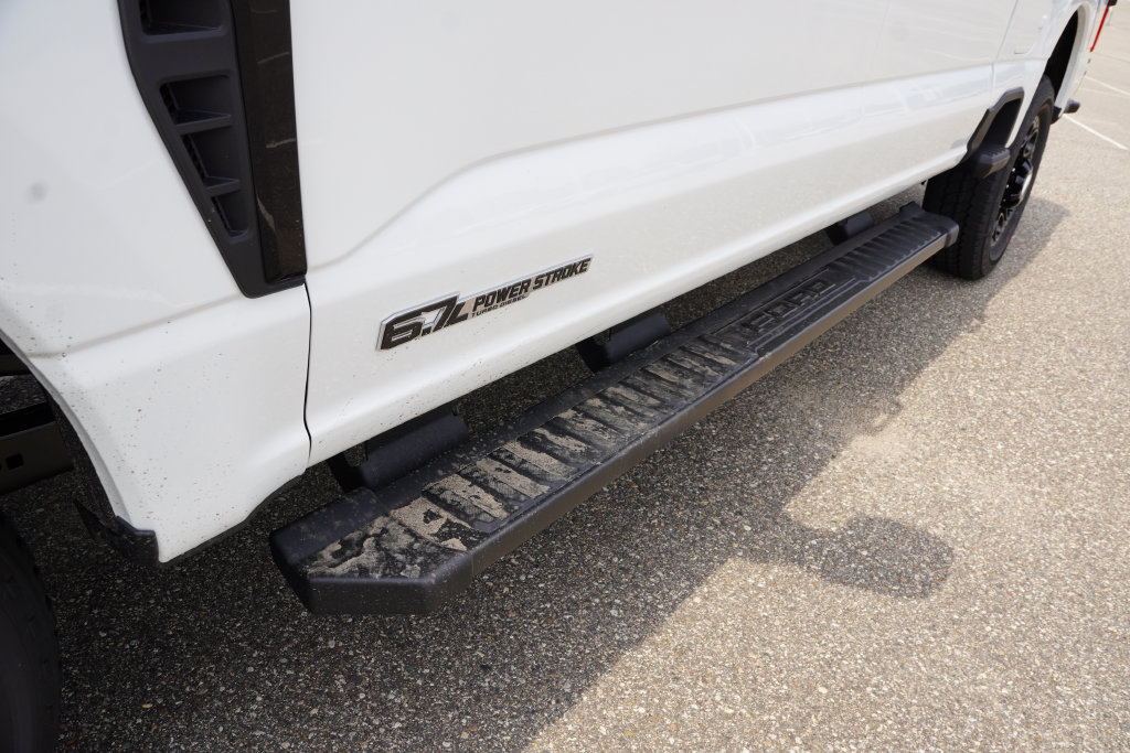 New 2026 Ford F350 Lariat w/ Black Appearance Package AWD/4WD image 10