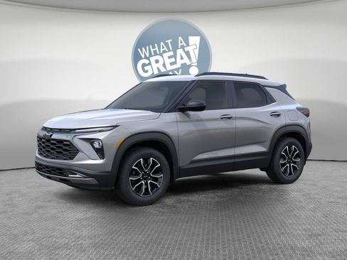 New 2026 Chevrolet TrailBlazer ACTIV AWD/4WD image 2