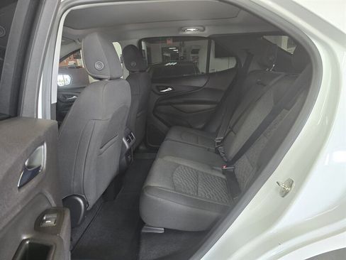 Used 2020 Chevrolet Equinox LT image 11