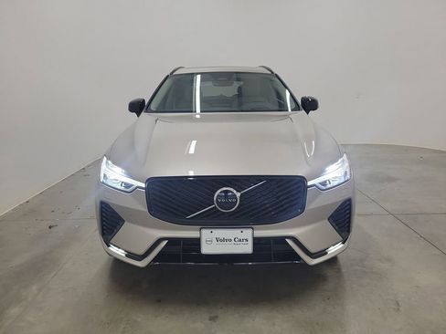 New 2026 Volvo XC60 B5 Ultra w/ Protection Package Premier AWD/4WD image 2