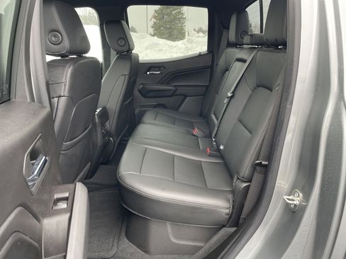 Used 2023 Chevrolet Colorado LT w/ LT Convenience Package III image 23