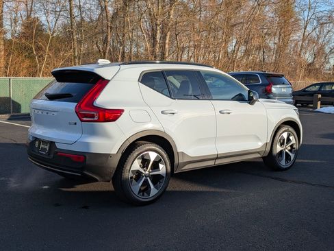 New 2026 Volvo XC40 B5 Plus w/ Protection Package Premier image 4