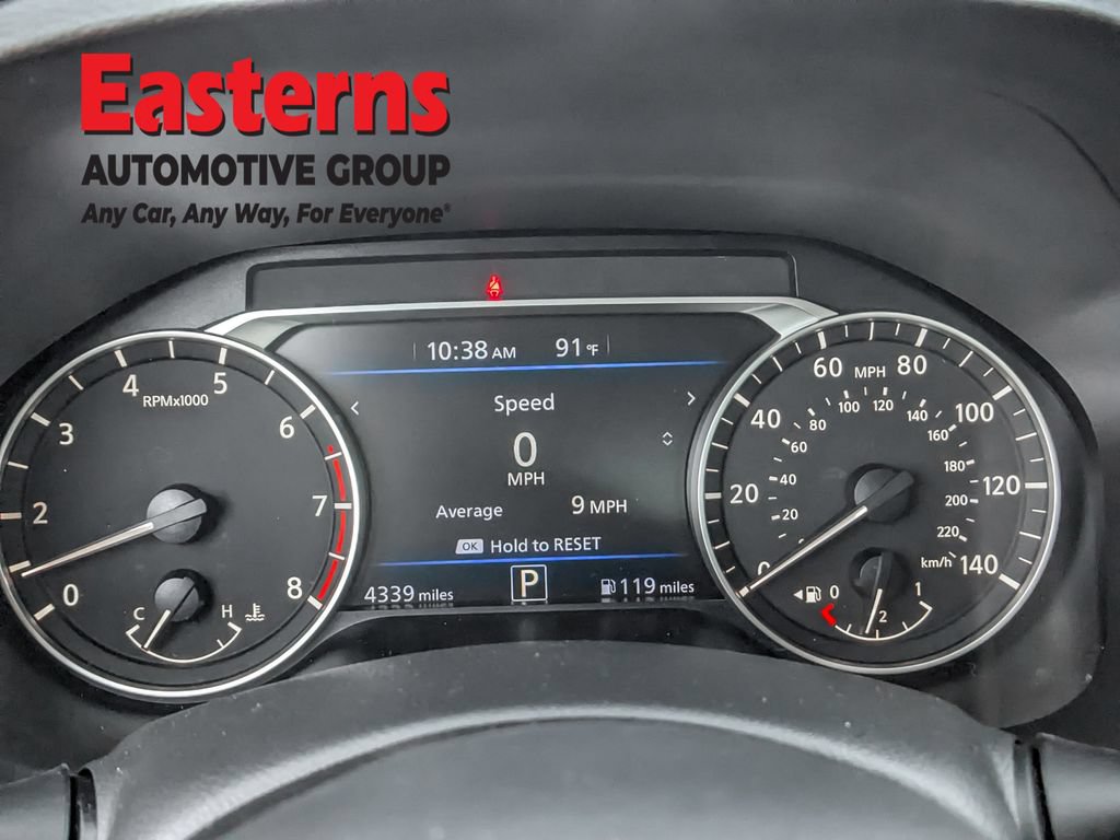 Used 2024 Nissan Altima 2.5 SV AWD/4WD image 17