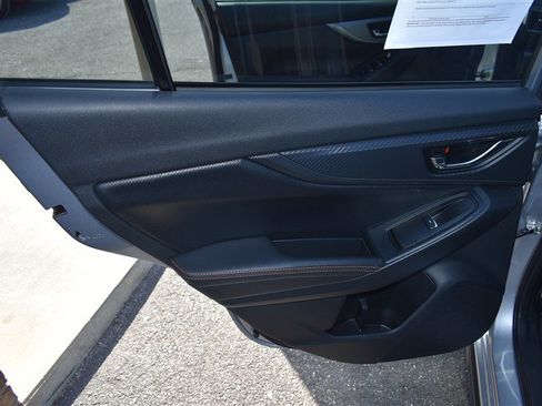 Used 2023 Subaru Crosstrek 2.5i Limited w/ Moonroof Package image 22