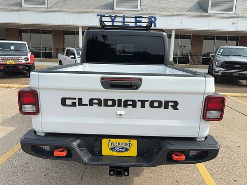 Used 2022 Jeep Gladiator Mojave w/ Trailer Tow Package image 6