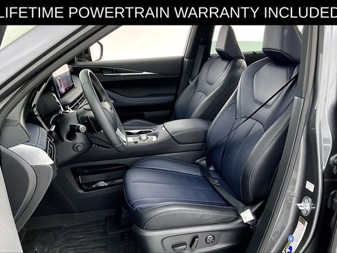 Certified 2026 INFINITI QX60 Sport w/ Dark Cargo Package AWD/4WD image 31