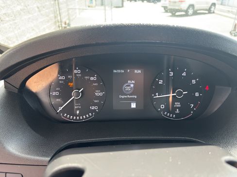 Used 2024 RAM ProMaster 2500 FWD image 12