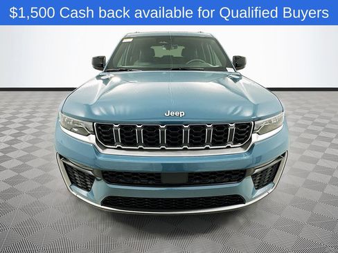 New 2026 Jeep Grand Cherokee Limited image 2