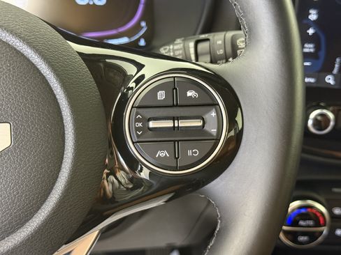 Used 2024 Kia Soul EX w/ Option Group 015 FWD image 24