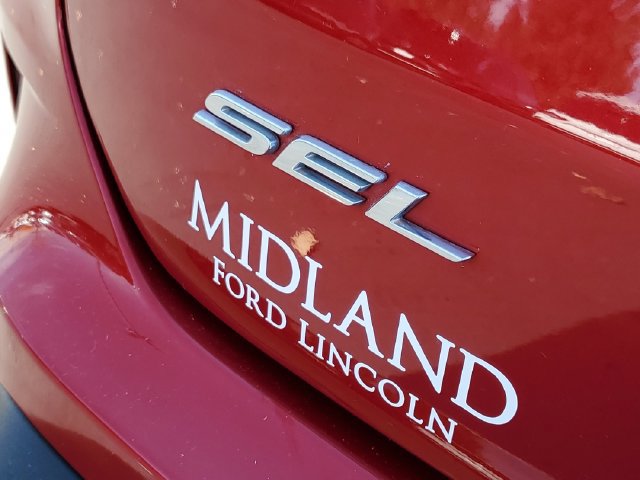 Certified 2024 Ford Edge SEL w/ Convenience Package AWD/4WD image 7