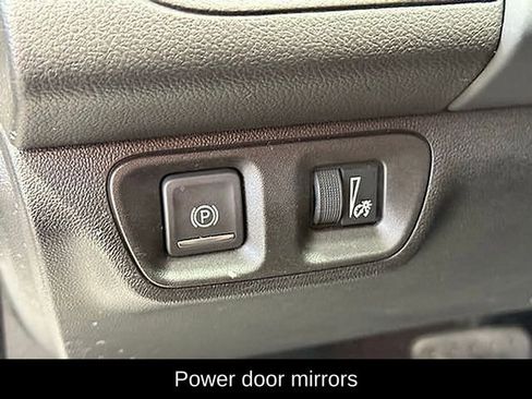 Used 2021 GMC Acadia SLT image 19