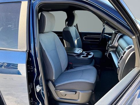 Used 2024 RAM 2500 Big Horn w/ Bed Utility Group image 8