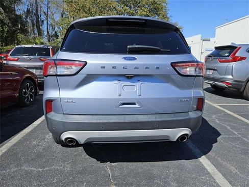 Used 2022 Ford Escape SEL image 9