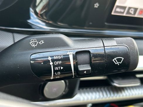 Used 2023 Kia K5 GT-Line image 45