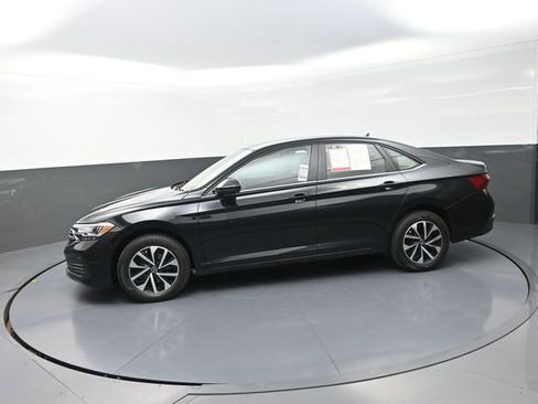 Used 2024 Volkswagen Jetta S FWD image 40