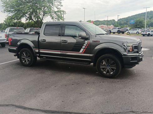 Used 2018 Ford F150 Lariat w/ Equipment Group 502A Luxury AWD/4WD image 2