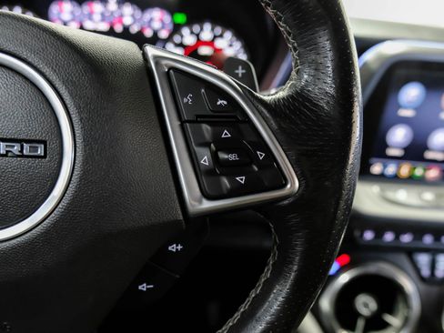 Used 2019 Chevrolet Camaro SS image 17