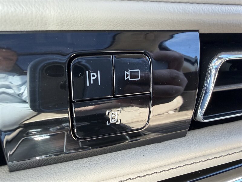 Used 2020 Lincoln Aviator Reserve w/ Equipment Group 202A AWD/4WD image 30