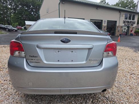 Used 2014 Subaru Impreza 2.0i Premium AWD/4WD image 5