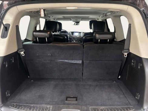 Used 2017 INFINITI QX80 4WD w/ Driver Assistance Package image 6